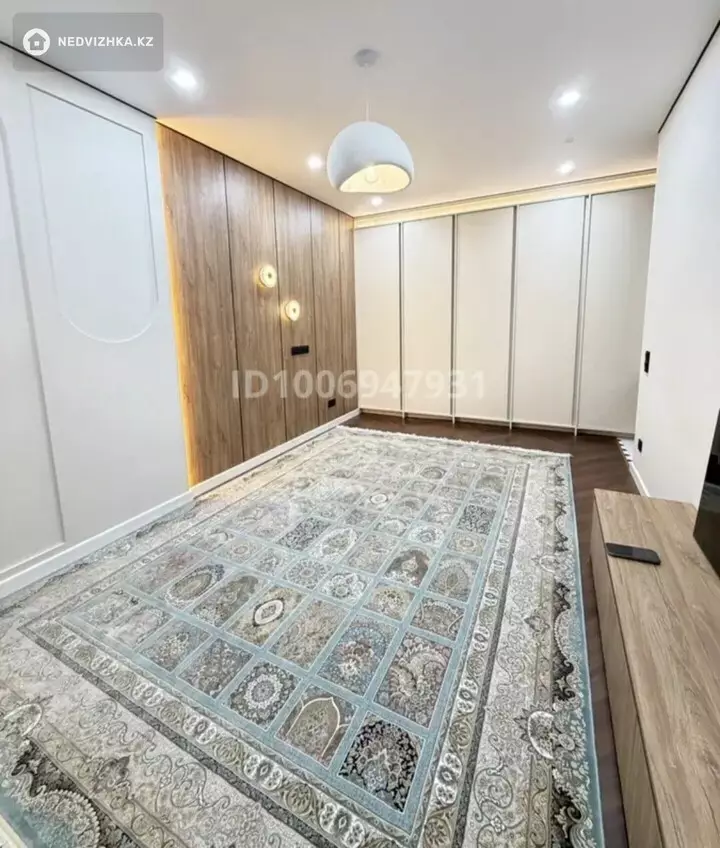 1-комнатная квартира, этаж 5 из 12, 40 м²
