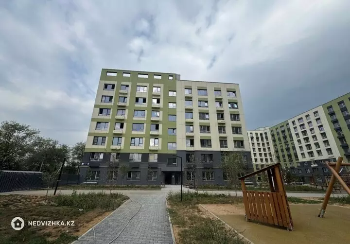 2-комнатная квартира, этаж 2 из 7, 60 м², фотография 2