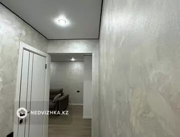 1-комнатная квартира, этаж 2 из 5, 38 м², На длительный срок