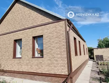 4-комнатный дом, 8 соток, 90 м²