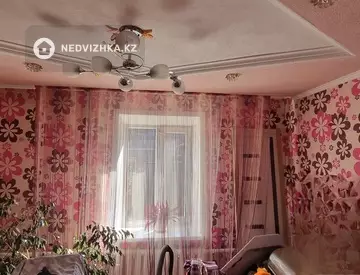 4-бөлмелі үй, 8 соттық, 90 м², 10-нобай