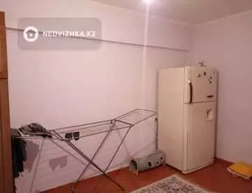 1-комнатная квартира, этаж 1 из 3, 38 м², миниатюра 2