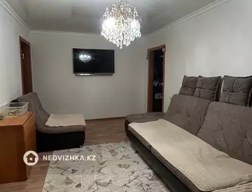 2-комнатная квартира, этаж 2 из 5, 47 м², миниатюра 2