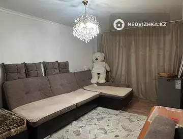 2-комнатная квартира, этаж 2 из 5, 47 м², миниатюра 3