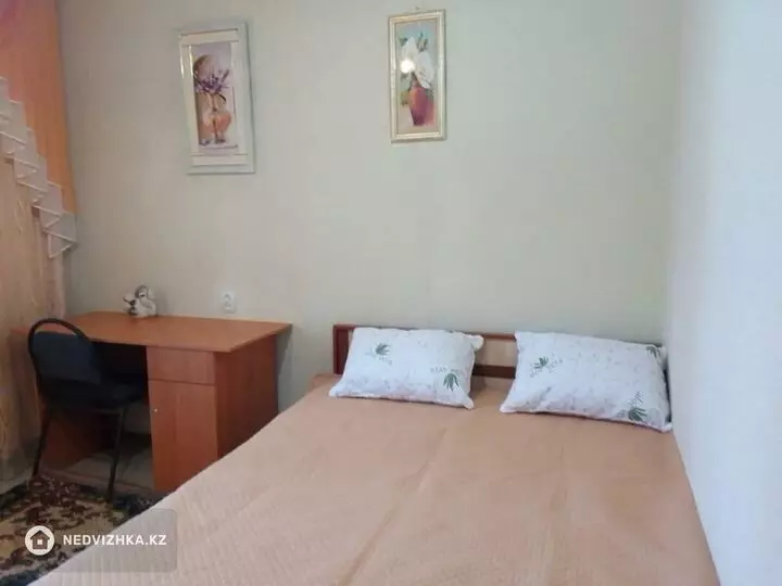 2-комнатная квартира, этаж 2 из 5, 54 м², На длительный срок, фотография 2