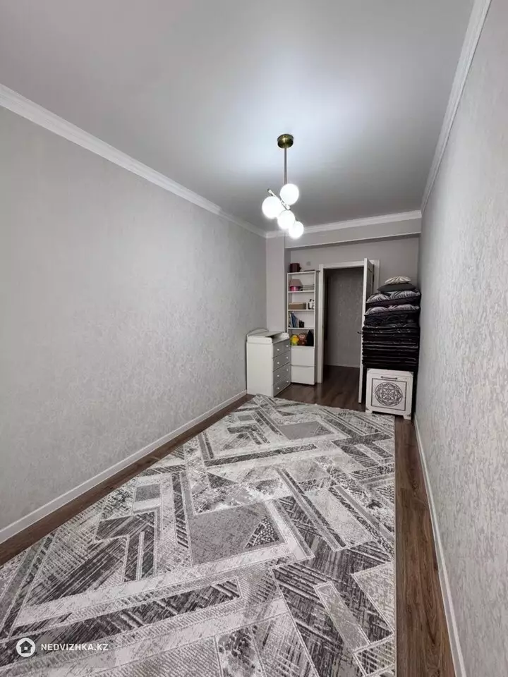 2-комнатная квартира, этаж 3 из 9, 61 м², фотография 4