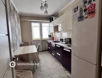2-комнатная квартира, этаж 3 из 9, 61 м², миниатюра 5