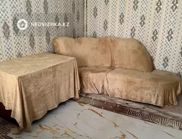 1-комнатная квартира, этаж 4 из 5, 30 м², Посуточно, миниатюра 6