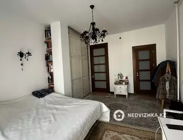 4-комнатная квартира, этаж 4 из 6, 132 м², миниатюра 8