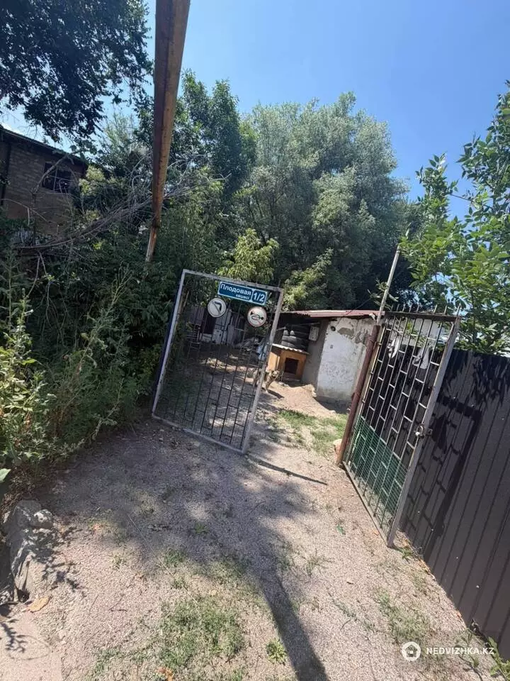 2-комнатная часть дома, 3.3 соток, 37 м²