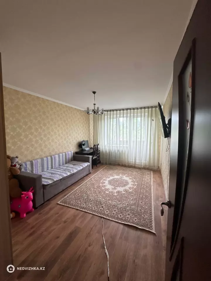2-комнатная квартира, этаж 5 из 5, 50 м², фотография 2