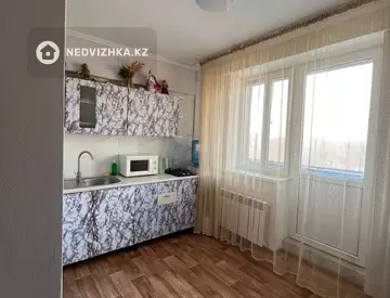 2-комнатная квартира, этаж 5 из 5, 50 м², миниатюра 4