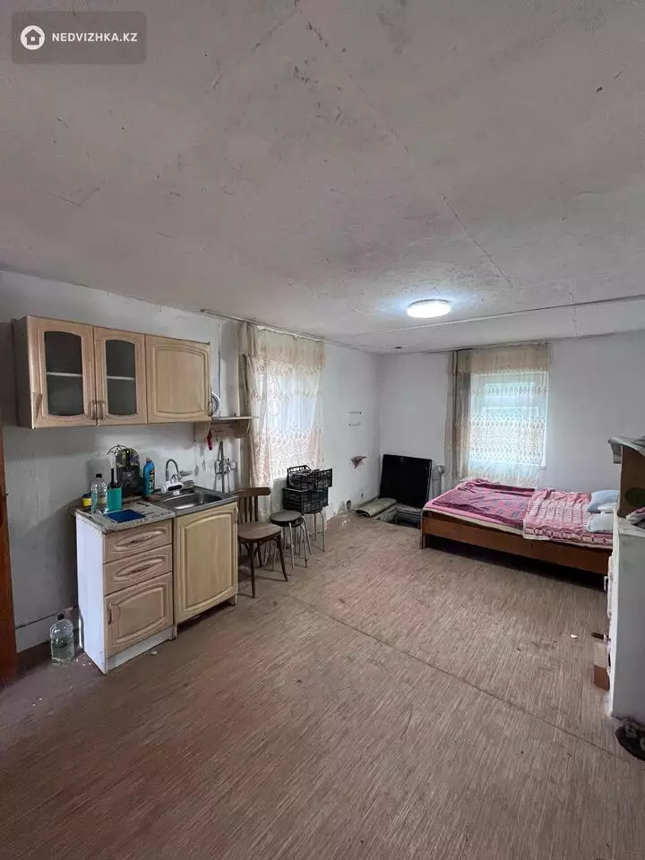 3-комнатная дача, 6 соток, 40 м², фотография 2