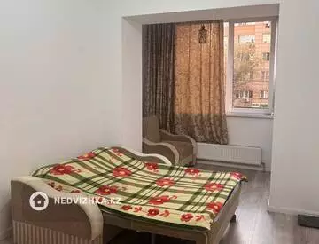 2-комнатная квартира, этаж 2 из 20, 42 м², миниатюра 4
