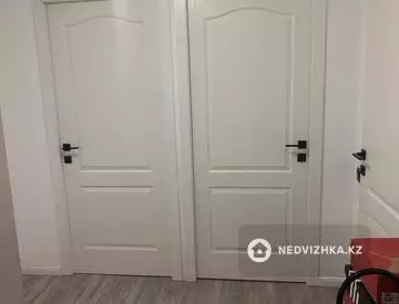2-комнатная квартира, этаж 2 из 20, 42 м², миниатюра 5