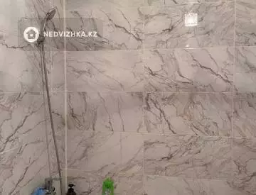 2-комнатная квартира, этаж 2 из 20, 42 м², миниатюра 9