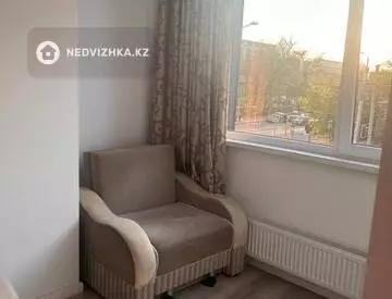 2-комнатная квартира, этаж 2 из 20, 42 м², миниатюра 11