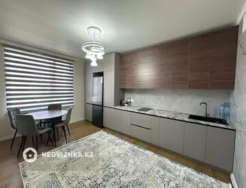 3-комнатная квартира, этаж 8 из 18, 52 м², миниатюра 5