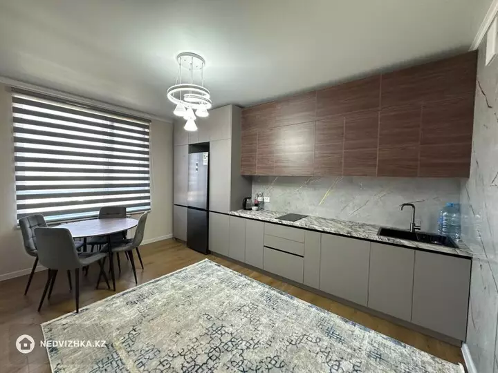 3-бөлмелі пәтер, қабат 8 барлық қабат саны 18, 52 м², 5-фотосурет