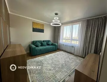 3-комнатная квартира, этаж 8 из 18, 52 м², миниатюра 4