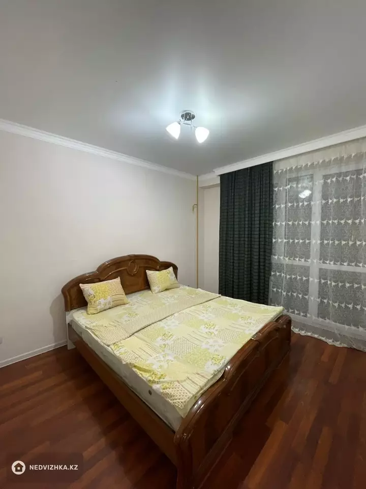 3-комнатная квартира, этаж 9 из 10, 76 м², фотография 5