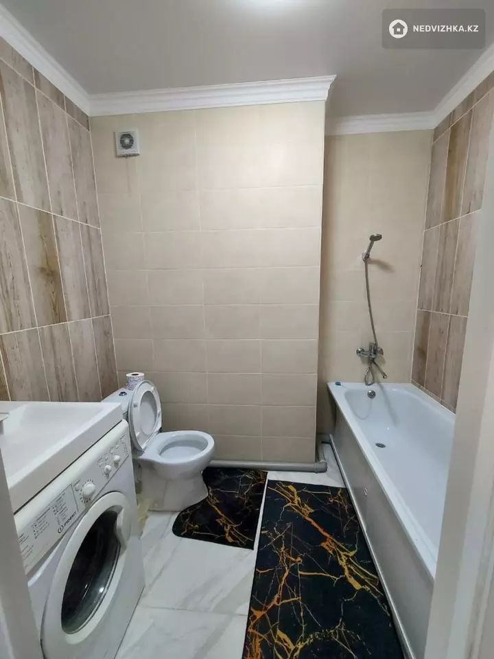 3-комнатная квартира, этаж 9 из 10, 76 м², фотография 3