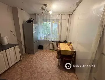 1-комнатная квартира, этаж 4 из 5, 34 м²