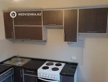 1-комнатная квартира, этаж 2 из 9, 33 м²