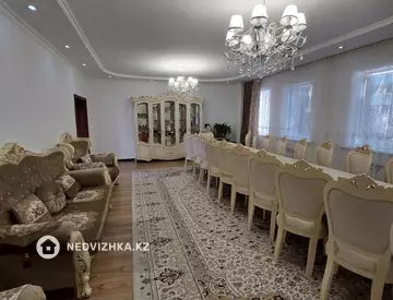 5-комнатный дом, 6 соток, 305 м², миниатюра 1