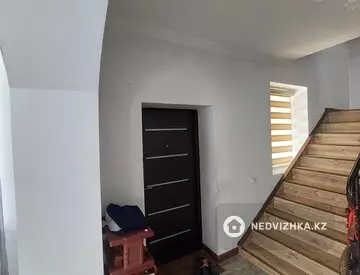 5-комнатный дом, 6 соток, 305 м², миниатюра 7