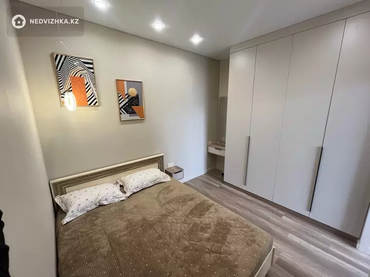 1-комнатная квартира, этаж 5 из 5, 45 м², фотография 2