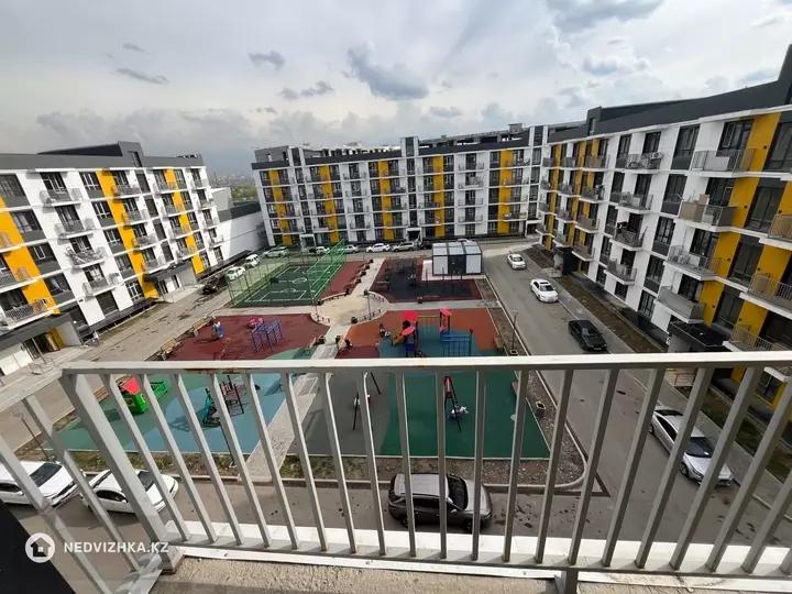 1-комнатная квартира, этаж 5 из 5, 45 м², фотография 3