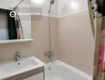 4-комнатная квартира, этаж 5 из 5, 62 м², миниатюра 6