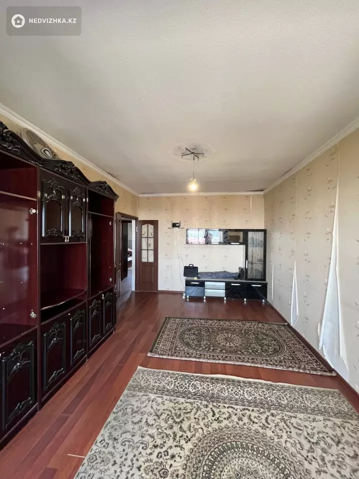 3-комнатная квартира, этаж 5 из 5, 70 м², фотография 3