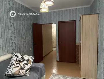 3-комнатная квартира, этаж 6 из 9, 79 м², миниатюра 3