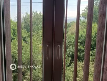 2-комнатная квартира, этаж 5 из 5, 43 м², миниатюра 8