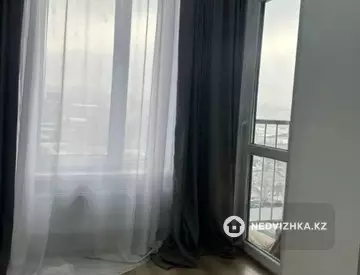 1-комнатная квартира, этаж 14 из 17, 30 м²