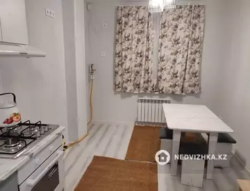 2-комнатная квартира, этаж 1 из 3, 34 м², миниатюра 8