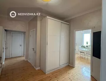 2-комнатная квартира, этаж 7 из 9, 71 м², миниатюра 6