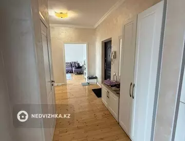 2-комнатная квартира, этаж 7 из 9, 71 м², миниатюра 10