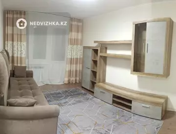 1-комнатная квартира, этаж 4 из 5, 28 м²