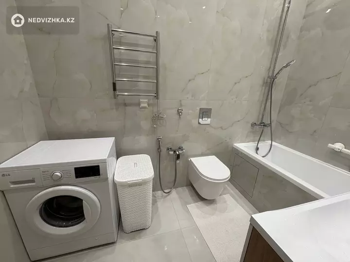 3-комнатная квартира, этаж 4 из 7, 144 м², фотография 4