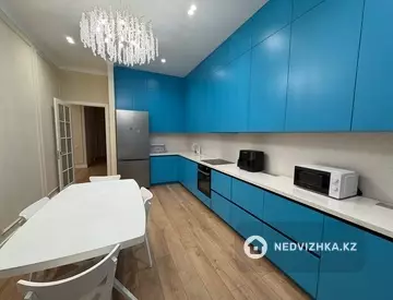 3-комнатная квартира, этаж 4 из 7, 144 м², миниатюра 10