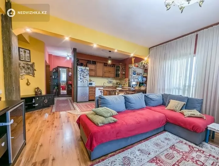 3-комнатная квартира, этаж 6 из 14, 90 м², фотография 2