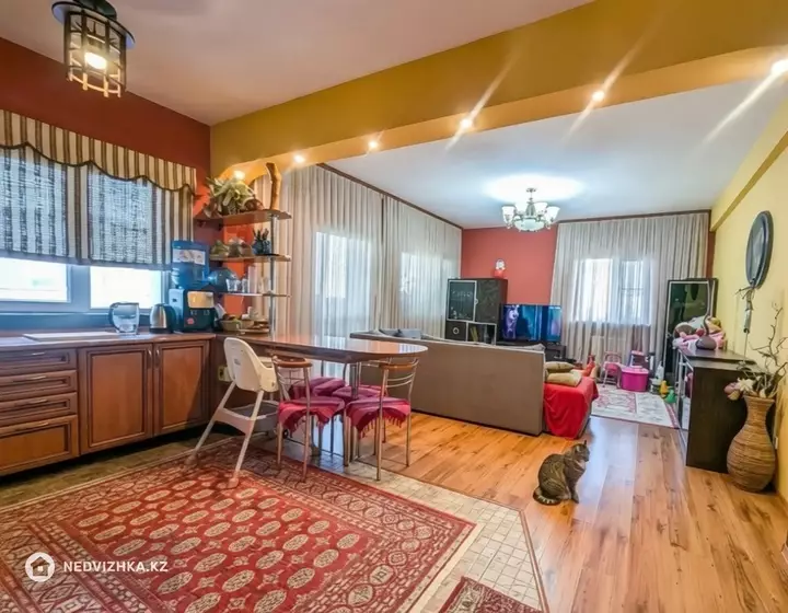 3-комнатная квартира, этаж 6 из 14, 90 м², фотография 3