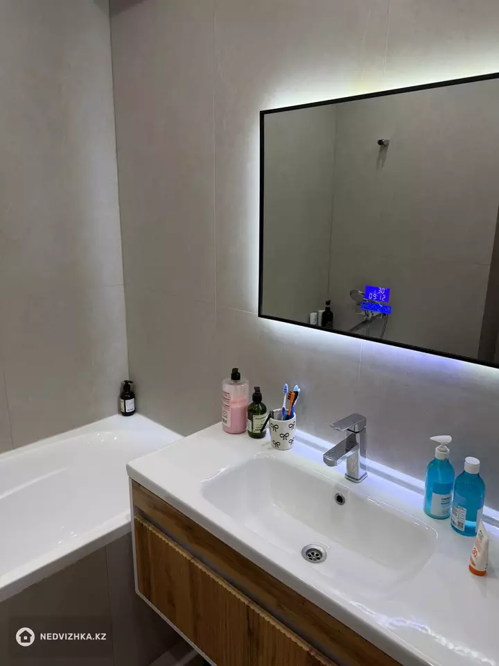 3-комнатная квартира, этаж 1 из 3, 94 м², фотография 4