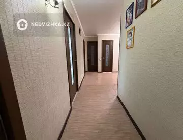 3-комнатная квартира, этаж 3 из 5, 81 м², миниатюра 9