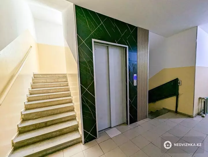 1-комнатная квартира, этаж 3 из 9, 44 м²