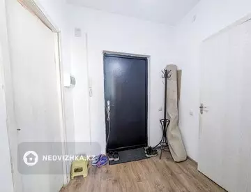 1-комнатная квартира, этаж 3 из 9, 44 м², миниатюра 5