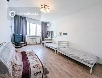 1-комнатная квартира, этаж 3 из 9, 44 м², миниатюра 9